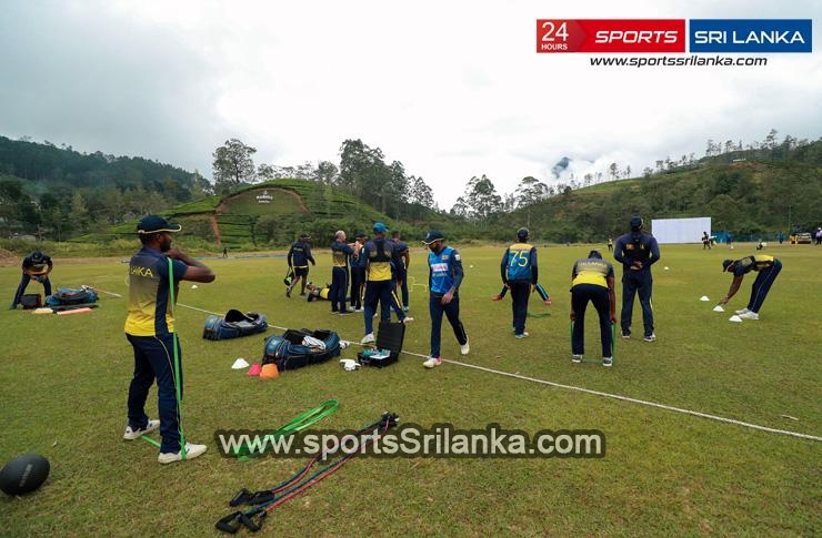 National team members applaud the 